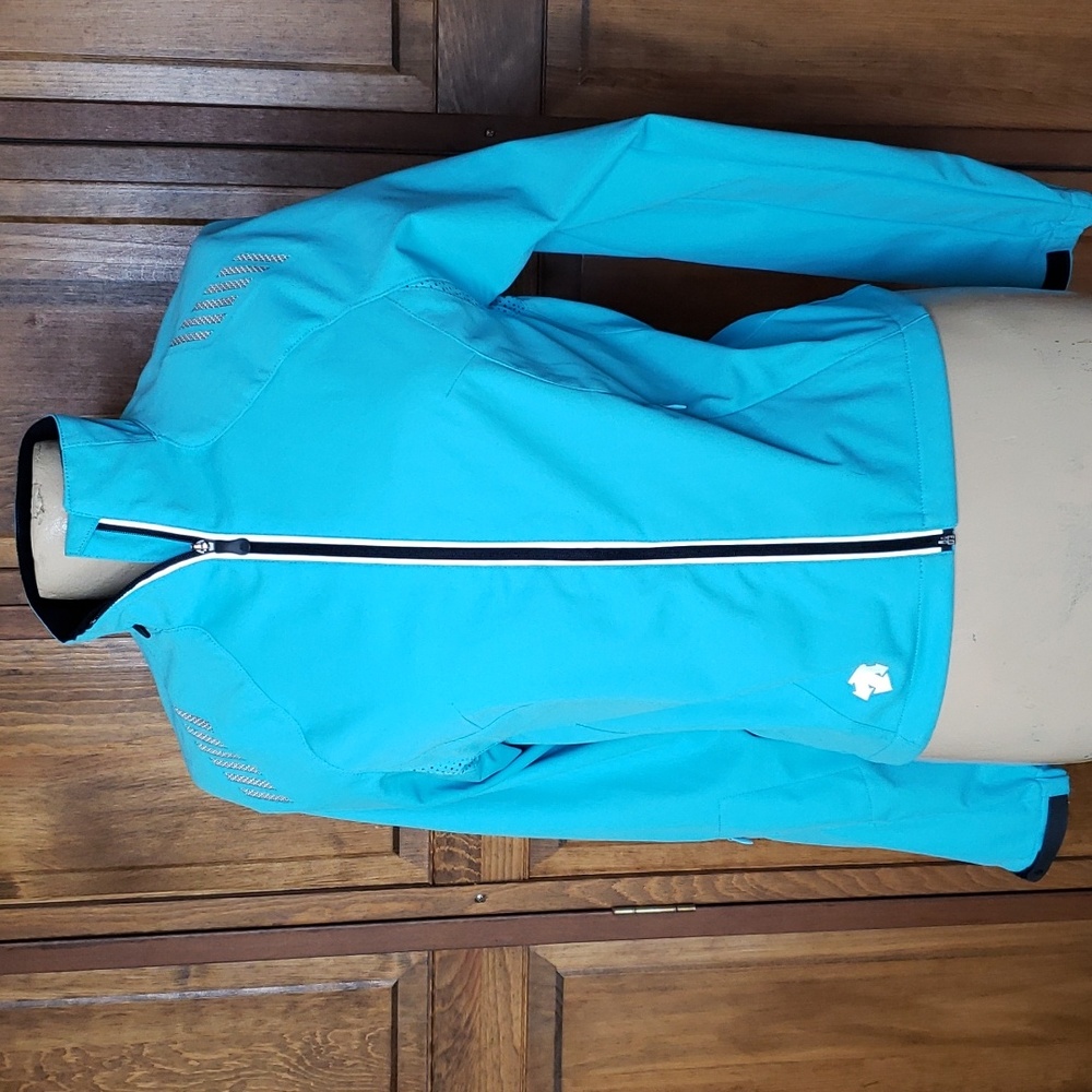 Descent Women's Waterproof Breathable Jacket Sz Small